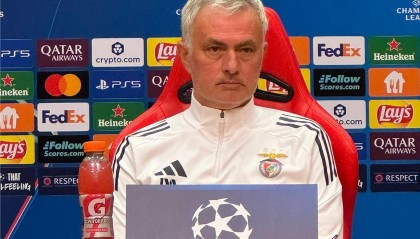 开云体育下载app-穆帅：没和阿韦洛亚联系过，我们之间不需要特意联系互祝好运