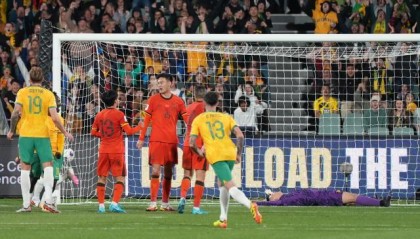 开云体育入口-无奈无语！国足汇集失败要素 输沙特剧情重复上演